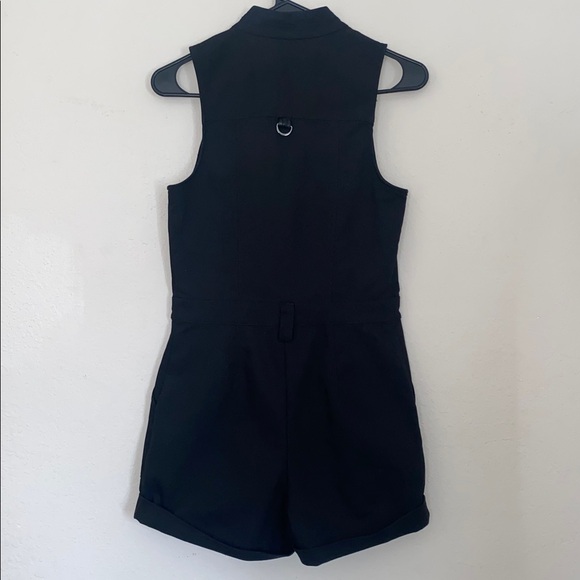 Guess Black Sleeveless Romper with Front Zip - Picture 12 of 16